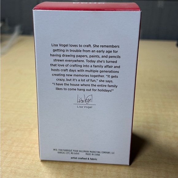 Hallmark Ornament 2023 Gingerbread Goodness Christmas Cupcakes 14th 14 in Series - Picture 4 of 4